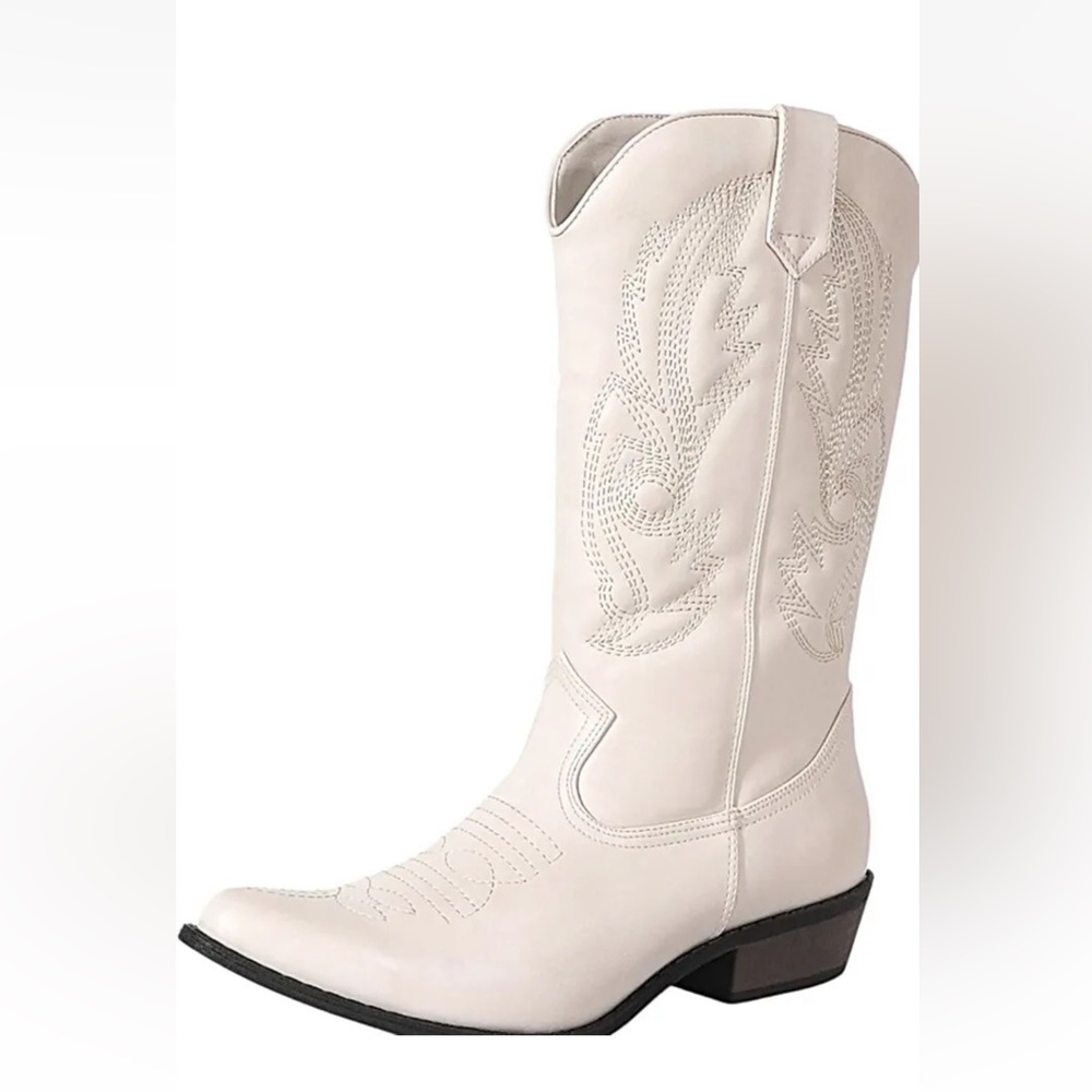 Women's Coconut by Matisse Gaucho Boots - NUDE - HOTTEST NEW ITEM! SIZE 9